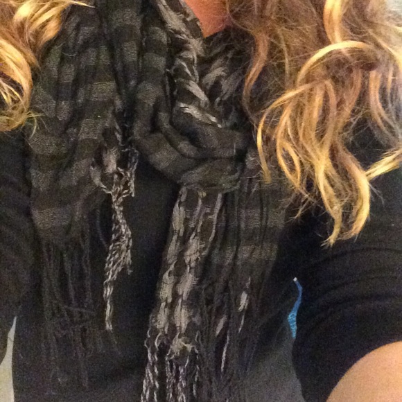 Zumiez Accessories - Gauzy Scarf